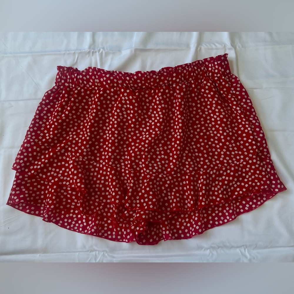 SHEIN red floral skort. size 3x (US: size 16/18)